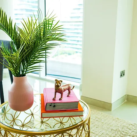 Voyage 5 Star Al Hadeel Sunset Sea View Apartment Abu Dhabi Exterior photo