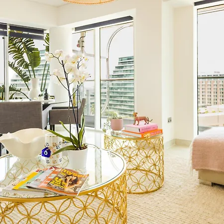 Voyage 5 Star Al Hadeel Sunset Sea View Apartment Abu Dhabi Exterior photo