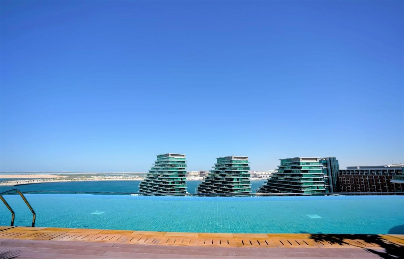 Voyage 5 Star Al Hadeel Sunset Sea View * Abu Dhabi