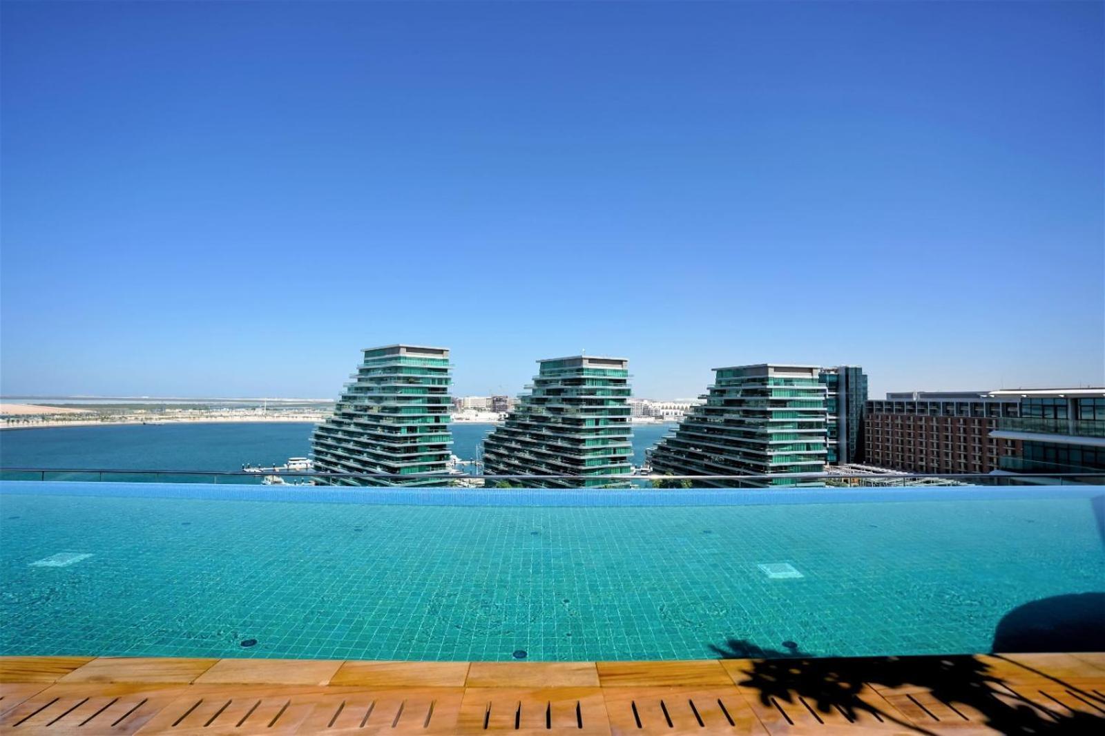 Voyage 5 Star Al Hadeel Sunset Sea View Apartment