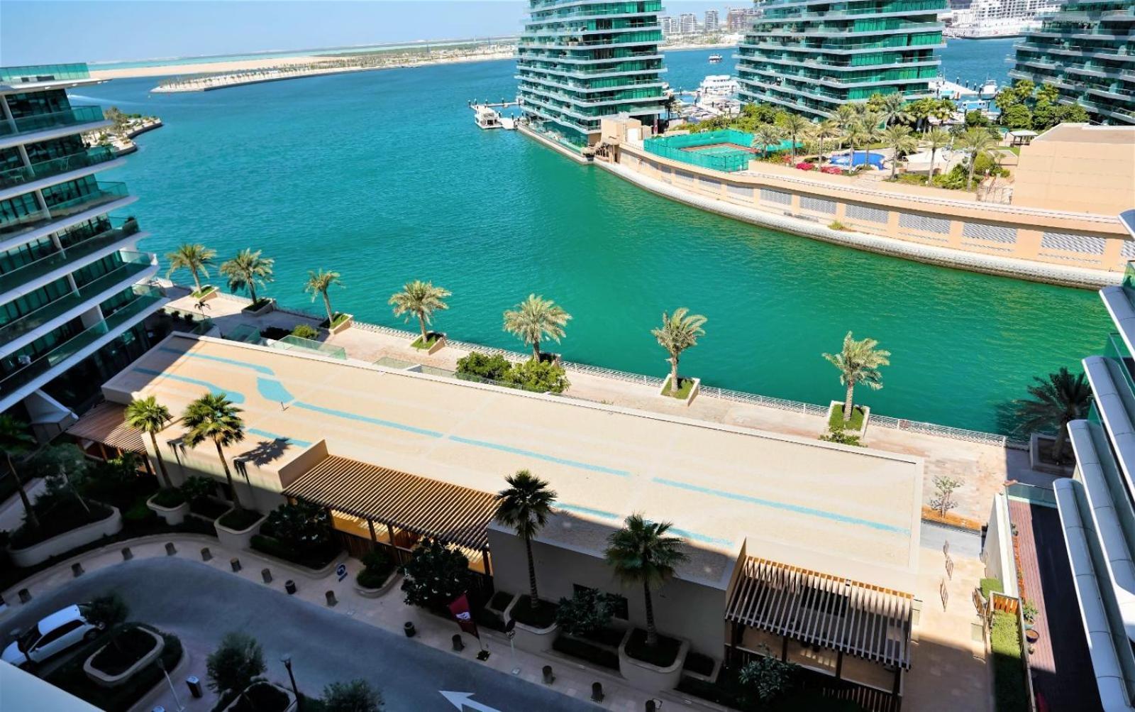 Voyage 5 Star Al Hadeel Sunset Sea View Apartment *
